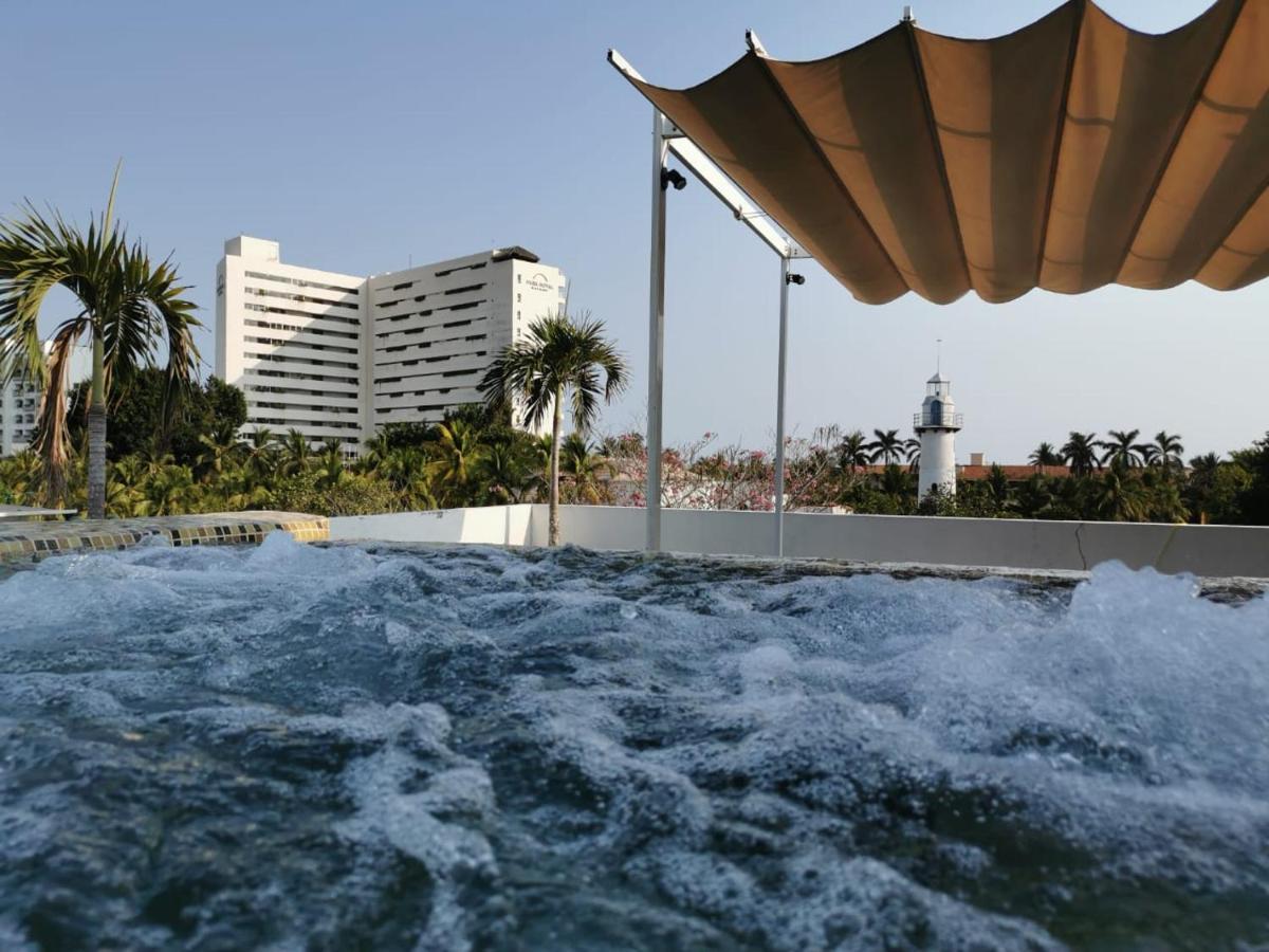 Hotel Sara Suites Ixtapa  Esterno foto